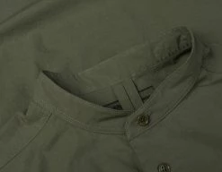 NIGEL CABOURN MAINLINE CC22 DETACHABLE COLLAR SHIRT - GREEN 10 NIGEL CABOURN MAINLINE CC22 DETACHABLE COLLAR SHIRT - GREEN -Pickings and Parry shop BBJ CabournAcc March092022 254 1024x1024@2x