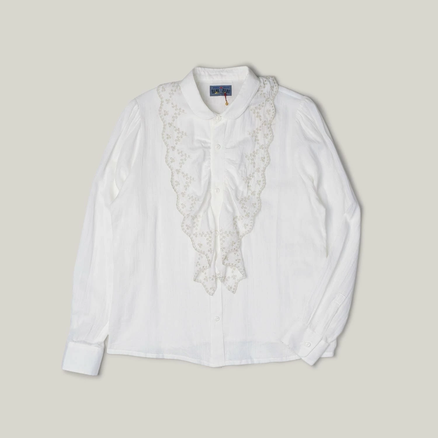 BLUE BLUE JAPAN DOBBY SATIN SCALLOP RUFFLED BLOUSE - WHITE 3 BLUE BLUE JAPAN DOBBY SATIN SCALLOP RUFFLED BLOUSE - WHITE