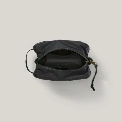 FILSON ZIP TOTE - OTTER GREEN -Pickings and Parry shop FLSN WebSized 21 1024x1024@2x