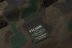FILSON WAXED RUGGED TWILL TOTE BAG WITH ZIPPER - DARK WAX SHRUB CAMO -Pickings and Parry shop Filson UV March222022 39 1024x1024@2x