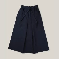 GIRLS OF DUST KARATE COTTON SHIELD SKIRT - NAVY