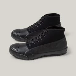 MOONSTAR ALL WEATHER - BLACK 10 MOONSTAR ALL WEATHER - BLACK -Pickings and Parry shop LR Edits Mar052020 4662 1024x1024@2x