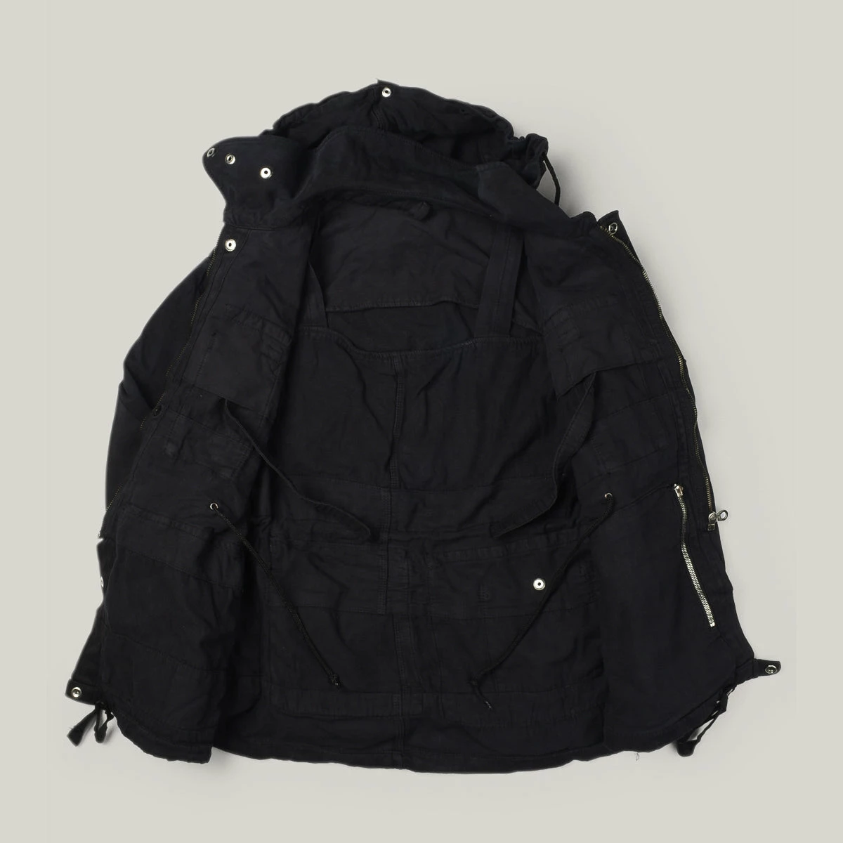 USED VINTAGE SWISS ARMY 'ALPENFLAGE' JACKET - BLACK 4 USED VINTAGE SWISS ARMY 'ALPENFLAGE' JACKET - BLACK - Image 2