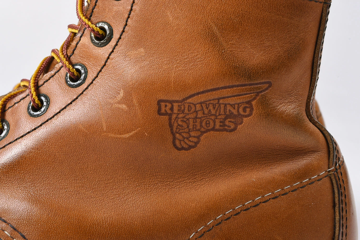 USED RED WING 10875 MOC TOE BOOTS - TAN 8 USED RED WING 10875 MOC TOE BOOTS - TAN - Image 6